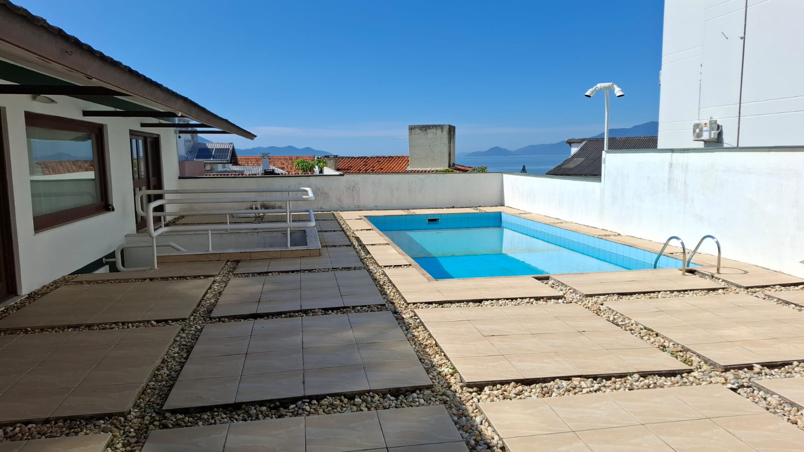 Piscina1